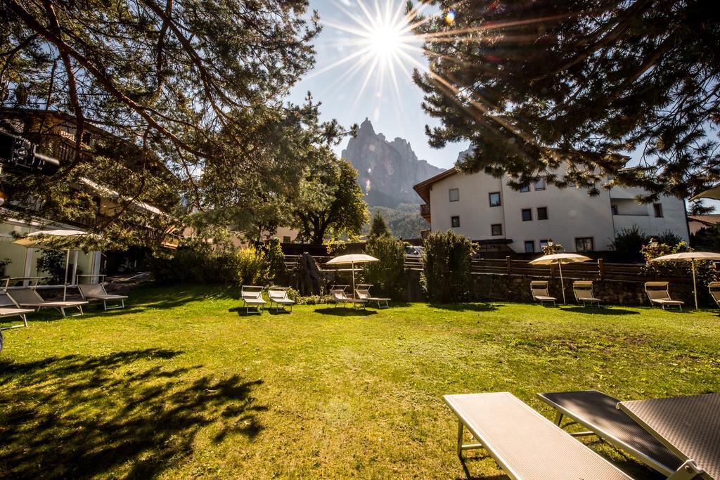 Hotel Enzian Genziana Siusi Exteriér fotografie